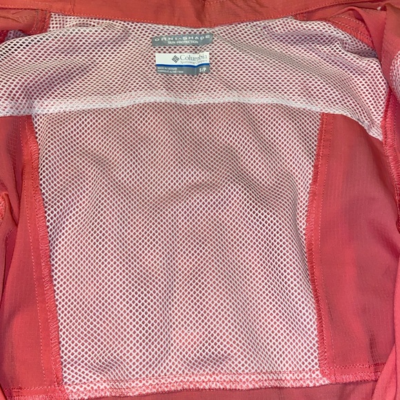 🆕 Salmon Rose Colored Columbia Performance Fishing Gear Shirt - Picture 10 of 11